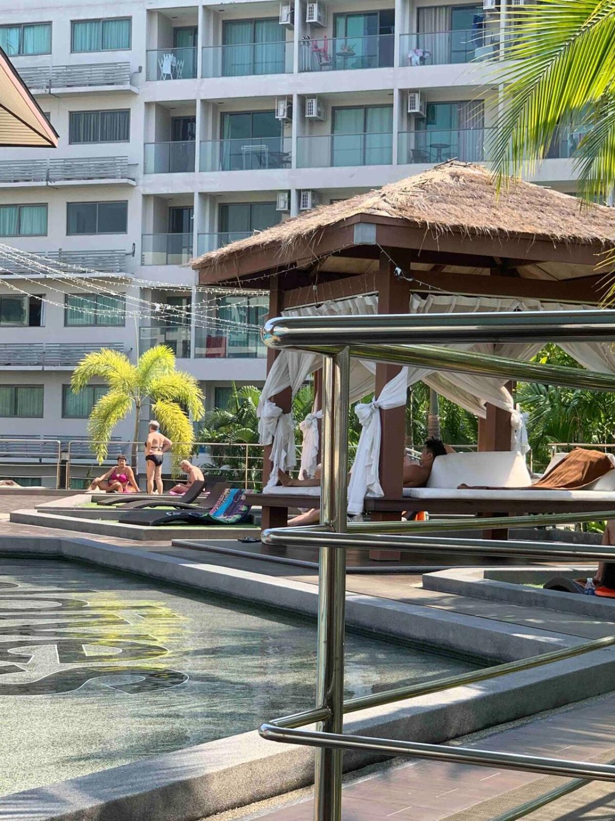 Laguna Beach Resort Maldives Jomtien Beach Exterior foto